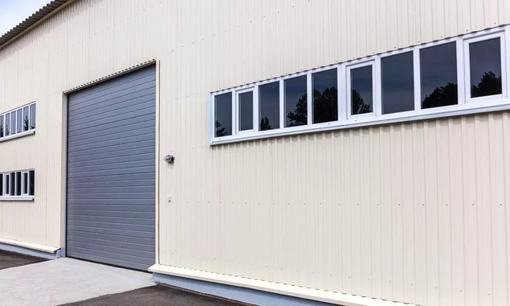 Commercial garage doors